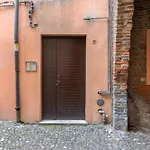 Guesthost - Charming Int - 3 Apartment *
