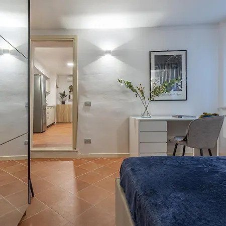 Guesthost - Charming Int - 3 Appartement Ferrara