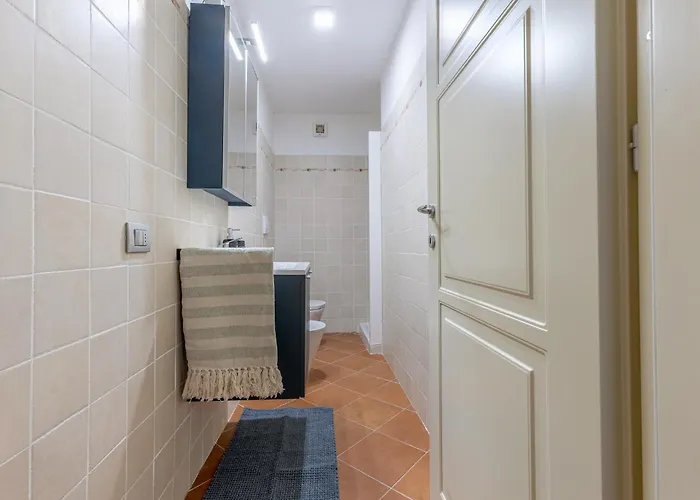 Appartamento Guesthost - Charming Int - 3 Ferrara